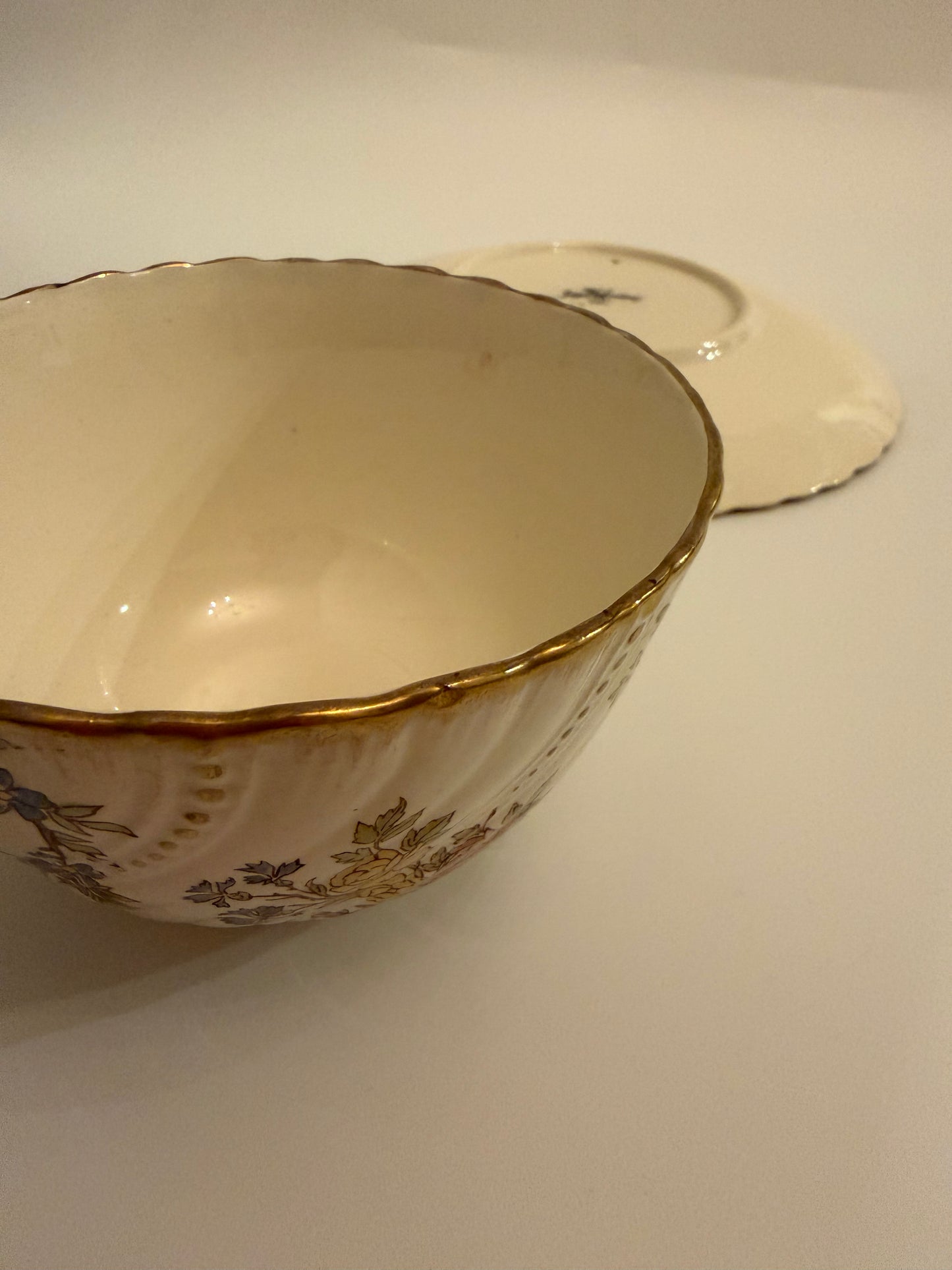 Sarreguemines Louis XV ショコラカップ&ソーサー