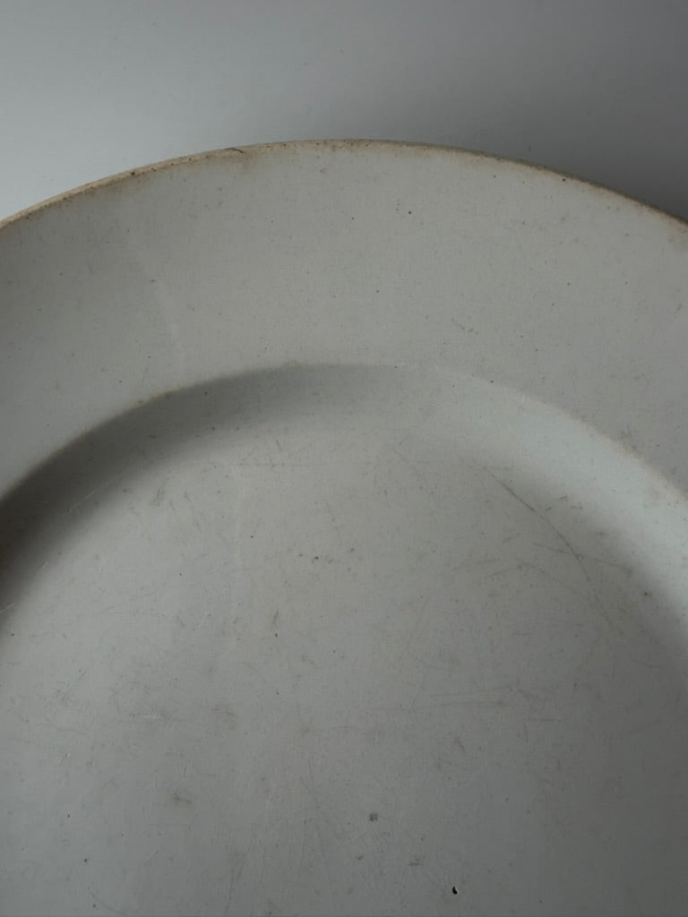 Creil et Montereau 白リム大皿