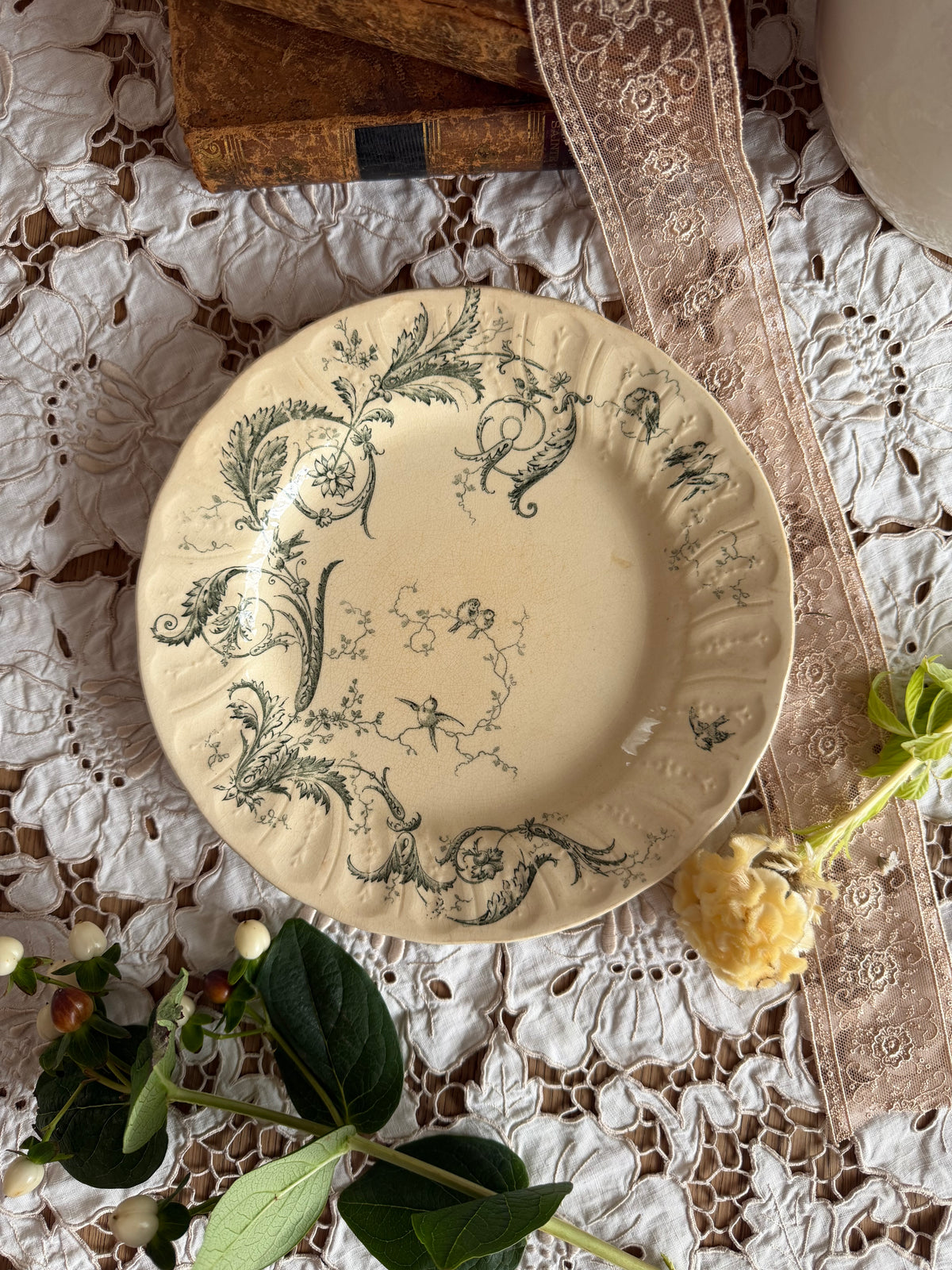 Gien Rinceaux プレートA